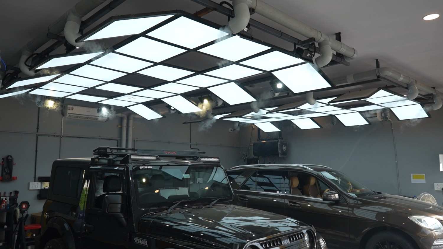 Dust-free PPF bay in Filmshoppee Vadodara with atomiser and hose reel